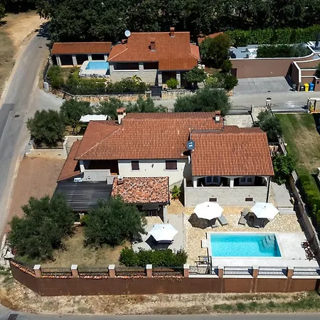 Casa Nono Holiday home *