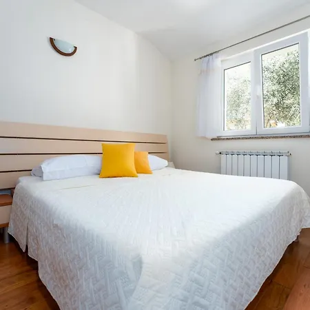 Casa Nono * Kastelir